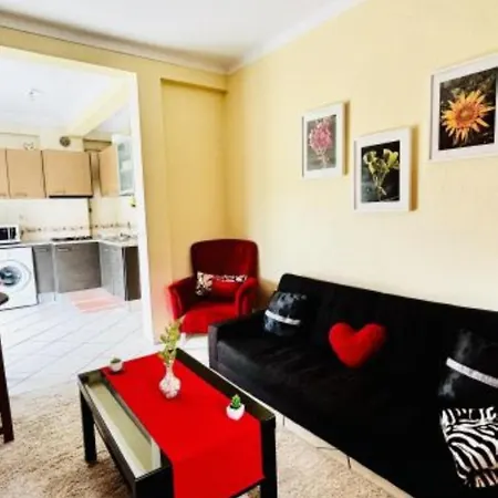Great Panoramic Mountain View Centercastelobranco Daire *